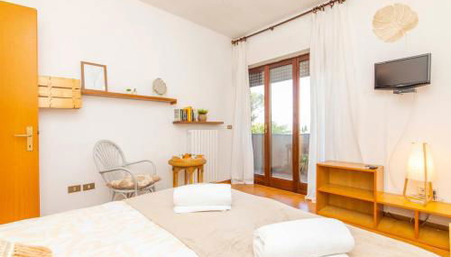 Rosellina Gialla Assisi Oasi di pace in collina - Foto 2