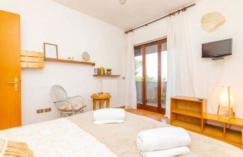 Rosellina Gialla Assisi Oasi di pace in collina - Foto 2