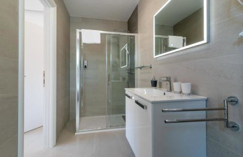 Luxury Villa Sun Stone heated pool & whirlpool - Foto 35