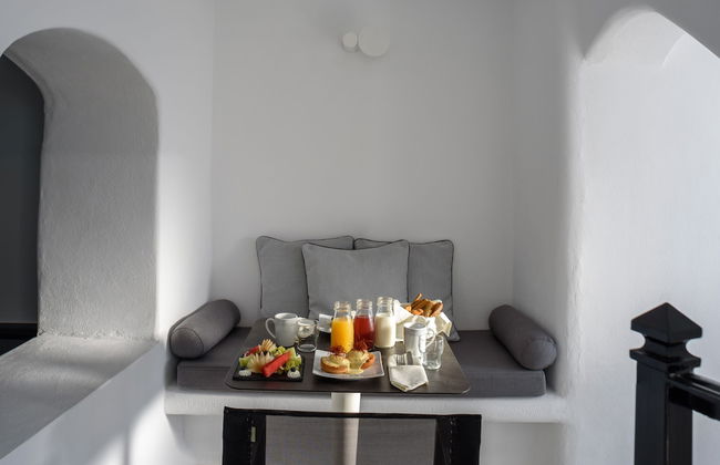 Nefeles Luxury Suites - Photo 34