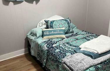 Cozy Cabin, minutes from Lost River State Park - Foto 18