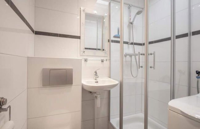 Radiant Bungalow With Patio at Duinland - Foto 36