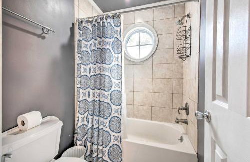 Lake Sinclair Retreat with Big Water Views and Dock! - Foto 22