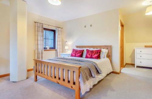 Bunchrew Farm Cottage - Photo 9