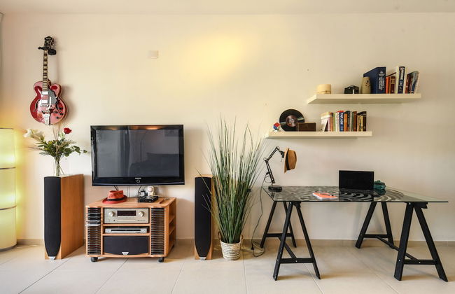 Cozy Nest Apartment with balcony - Foto 15