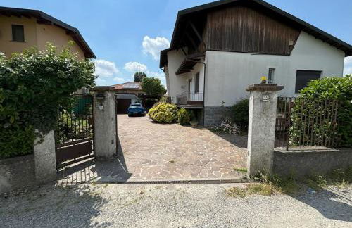 Villetta con taverna, palestra, lavanderia, giardino - Foto 2