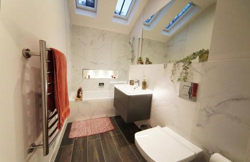 Trinity House By Ritual Stays - Photo 12