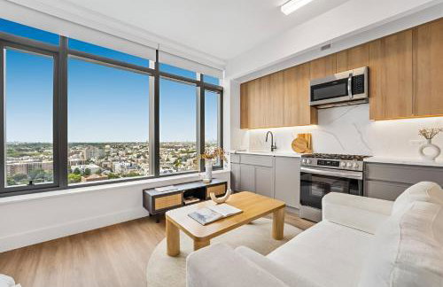 Posh Studio with Luxe Amenities in Prime Location! - Photo 39