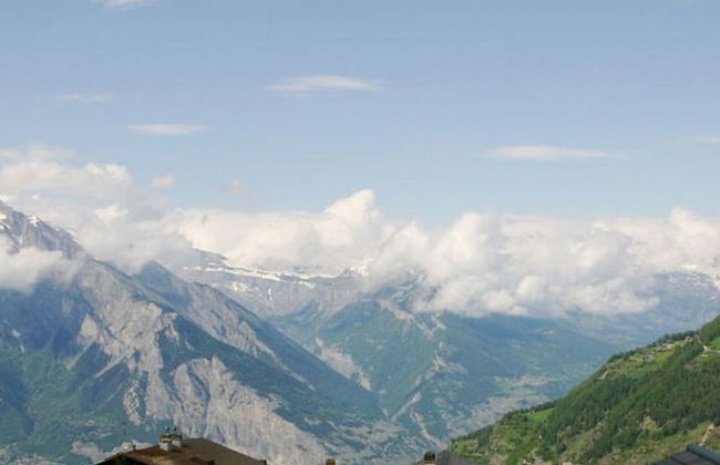 Luxurious Chalet in Riddes with Hot Tub - Foto 20