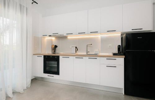 Kyan Executive Suites - Photo 53