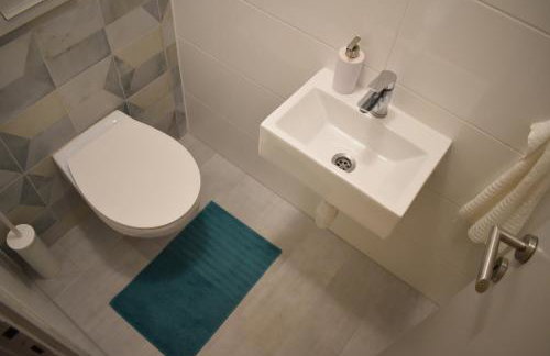 Apartment Stars in Shadow - Photo 19