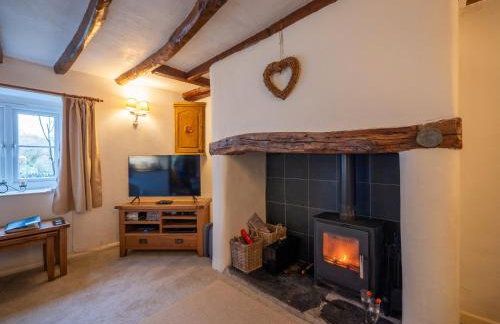 Charming Cottage near Dartmouth with Log Burner - Photo 27