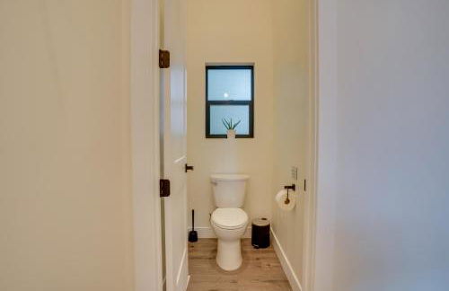 Chic Utah Getaway with Fireplace, Sauna and 2 Decks! - Photo 18