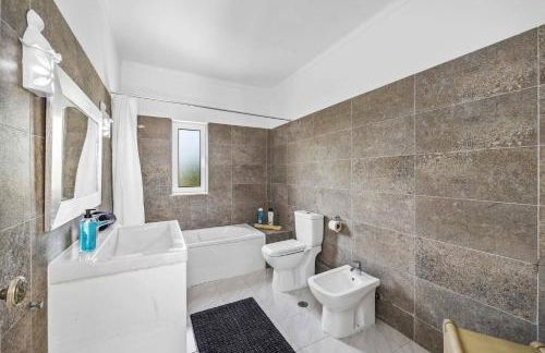 Villa Amoreira by Villa Plus - Photo 10