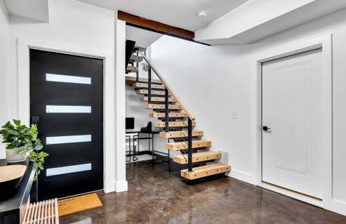 Entire Home with Local Restaurants and Lodges - Foto 10