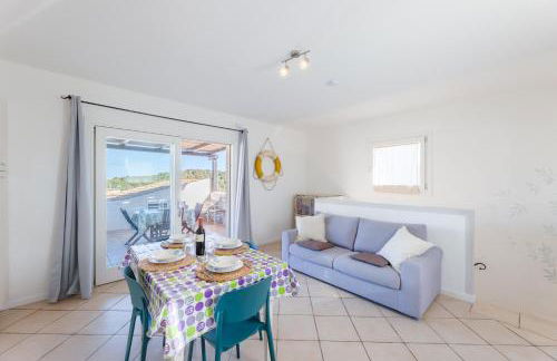 ISA-Residence with swimming-pool just 4 km from Baja Sardinia, apartments with outdoor private space and air conditioning - Foto 16