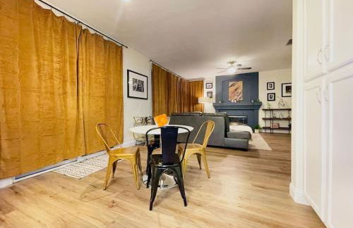 King Bed Quiet Home on Cul-de-Sac Hiking Trails - Foto 17