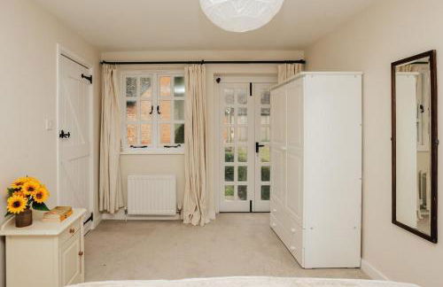 Garden Lodge - From 145 Per Night - Foto 16