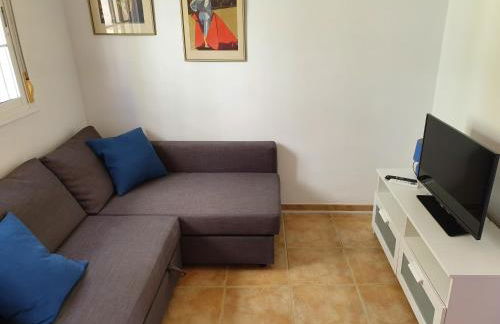 Private townhouse with roof terrace close to the beach - Photo 20