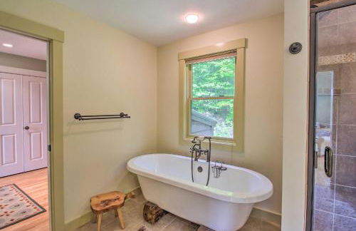 Home with Fire Pit, 7 Mi to Attitash Mtn Resort - Foto 13