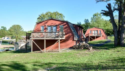 Chalets Resort LAKEFRONT Cottage Free Amenities Amazing views Kayaks 2 Pools - Foto 4