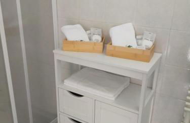 Dimora 5 laghi -A due passi dal Lago Sirio - Photo 13