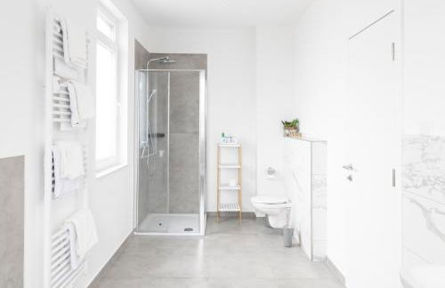 Moderne 2 Zimmer Ferienwohnung mit Dachterrasse - 95qm - Foto 6