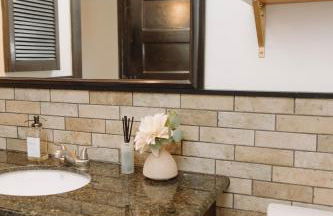 Balboa 6BR Mansion with Hot Tub and Game Room - Foto 49