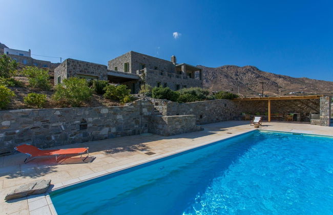 Spacious 6 Bdrm Stone Villa With Pool - Foto 22