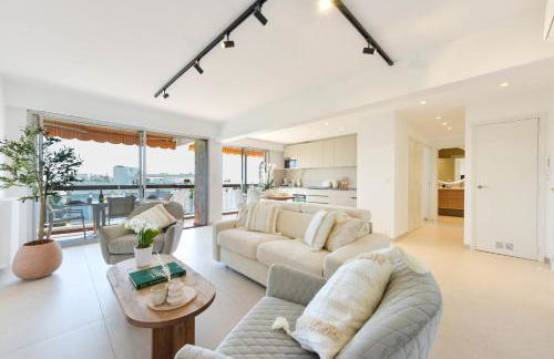 Luxury 1-Br apartment sea view parking - Foto 19