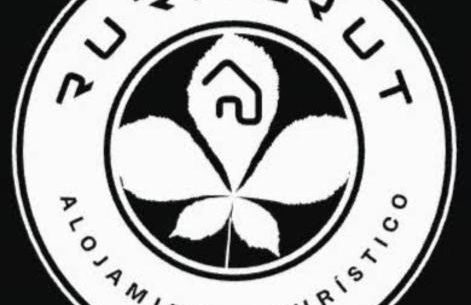 GREDOS RURALRUT cerca del CASTAÑAR de El Tiemblo, Reserva Natural VALLE DE IRUELAS, alojamiento acogedor con cabina hidromasaje, chimenea eléctrica, calefacción, wifi, cocina - Photo 47