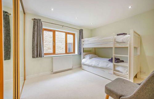 Beautiful 4-5 bedroom village house with rural views - Foto 17