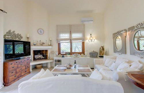 Amelia Villa, Anthology Villas in Sani, ex Sani Luxury Villas Collection - Photo 3