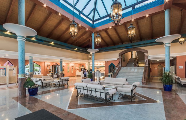 Hotel Esmeralda Maris by LIVVO - Photo 3