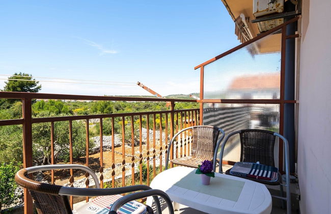 Simplistic Apartment in Rogoznica near Sea Beach - Foto 1