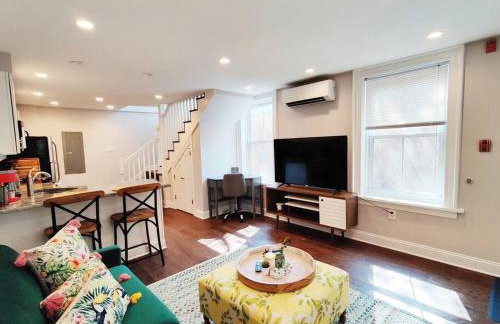 Charming 1BDR In Central Rittenhouse Square With Patio Hosted by StayRafa - Foto 18