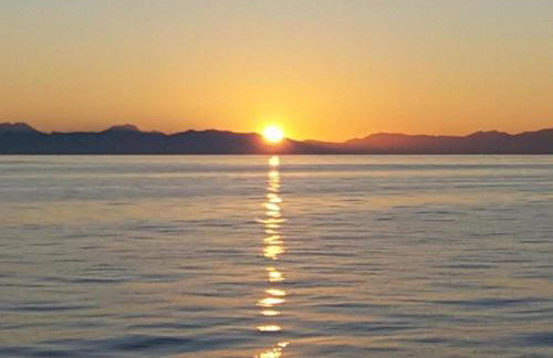 Huge Holiday Home in Marina di Castagneto Carducci near Sea - Foto 51