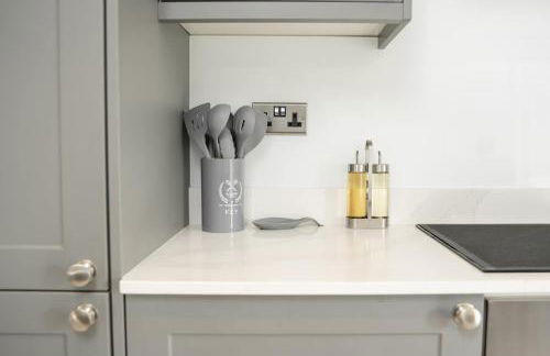 Prime Location Steps from Royal Liverpool Golf - Foto 12