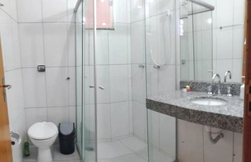 Casa 4 quartos l ar-condicionado l garagem l centro - Foto 9