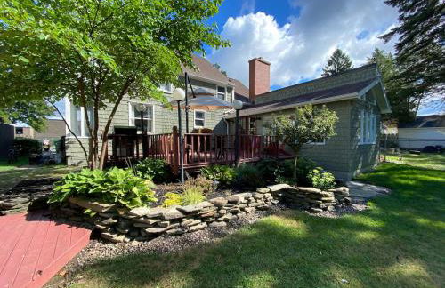 Hamburg Home in Heart of Village - Foto 7