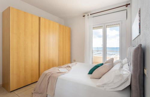 Unicorn House - Stunning sea view with pool - Foto 14