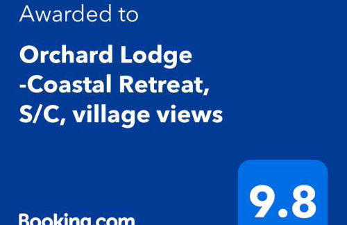 Orchard Lodge-Coastal Retreat, newly built hideaway with village views and private terrace - Foto 8
