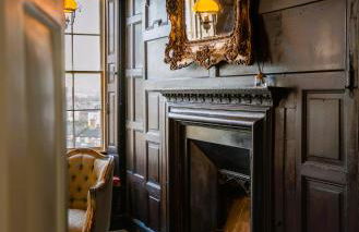 The Old House Apartment - Photo 22