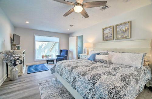 Bright Home with Dock on Lake Conroe! - Photo 15