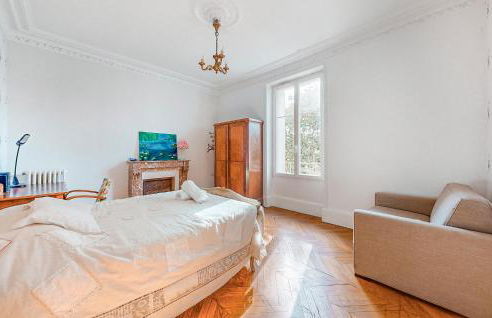 7 Bedroom Lovely Home In Chabris - Foto 22