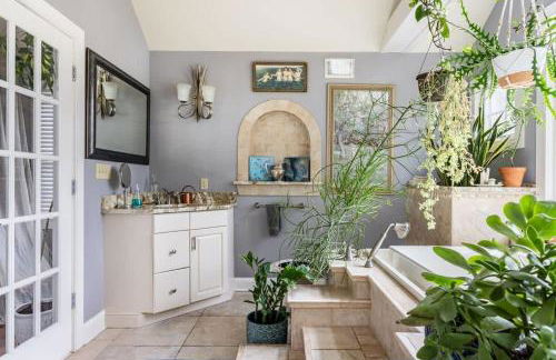 Unique Luxury Central Historic Landmark Home - Foto 15