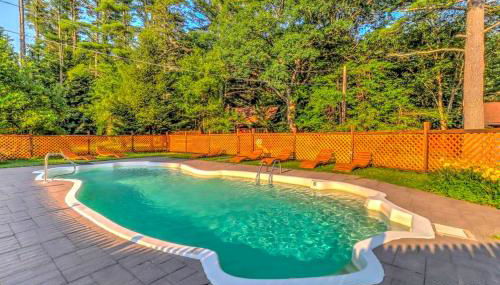 Cozy and Secluded Cabin with a Fireplace in the Poconos Mountains of Pennsylvania - Foto 5