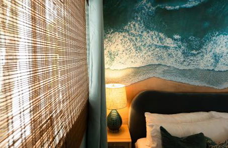 Fountain condo 2 story Pool BBQ Balcony - Photo 32