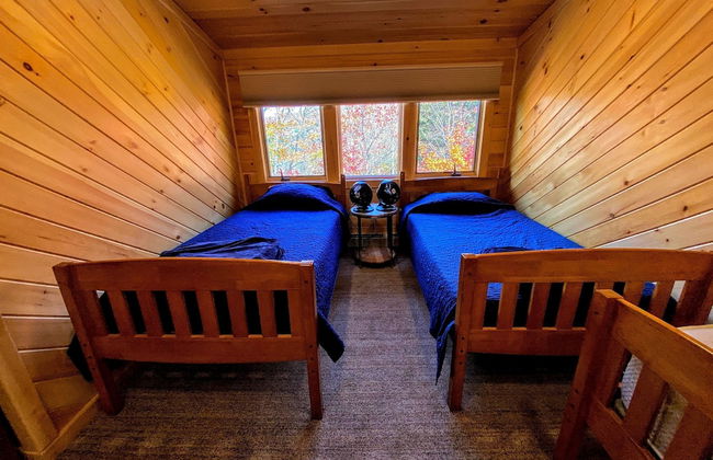 A1 Luxury Bretton Woods Ski-in Ski-out Townhome Next to Beginner ski Area Fast Wifi Keyless Entry - Photo 40