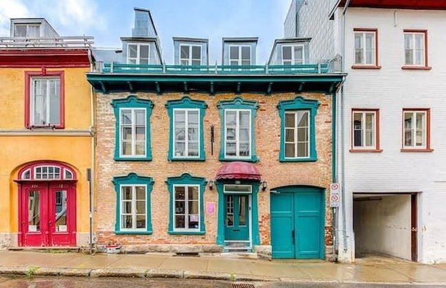 St. Ursule Two-Storey Oasis - Photo 25